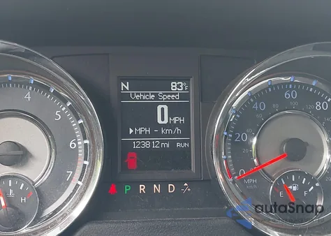 2015 Chrysler Town & Country Touring-L z USA, uszkodzony, nr VIN 2C4RC1CG6FR673922